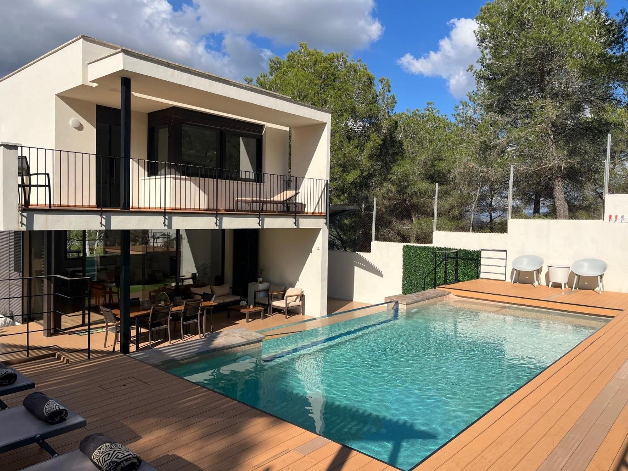 Villa Vicente 卡涅利亚斯 外观 照片